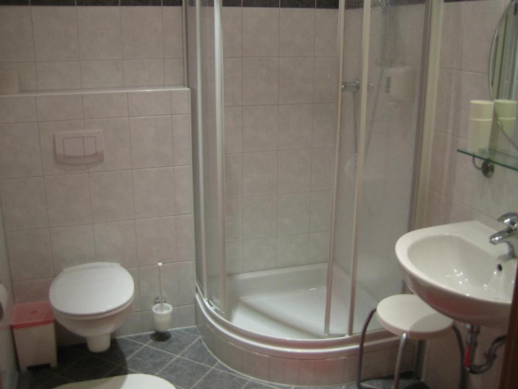 Dorfwirt Hotel Sankt Marein bei Graz Стая снимка